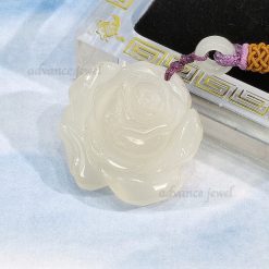 白玉髓吊墜頸鏈-玫瑰花