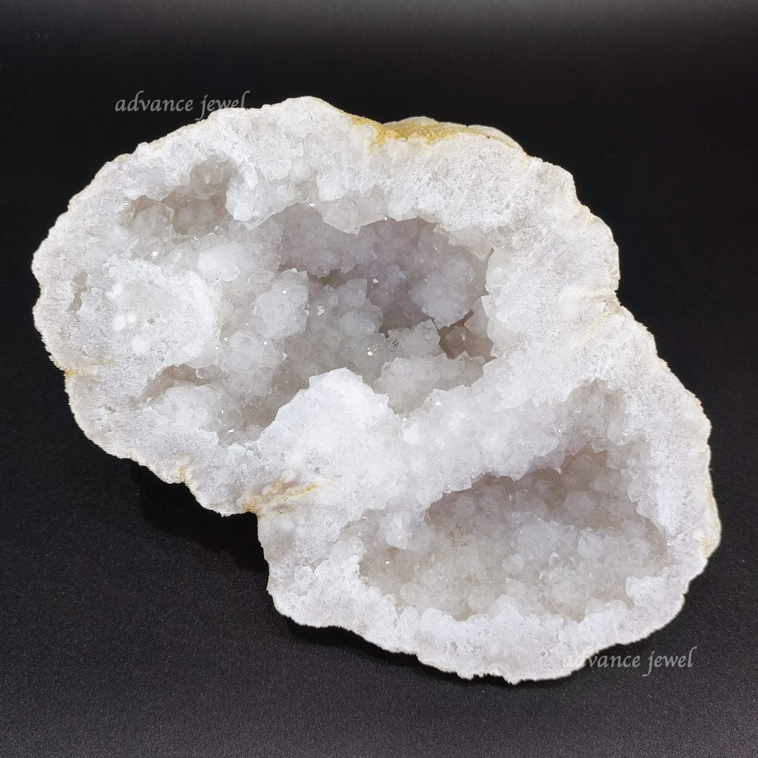 摩洛哥白水晶洞– Advance Jewel